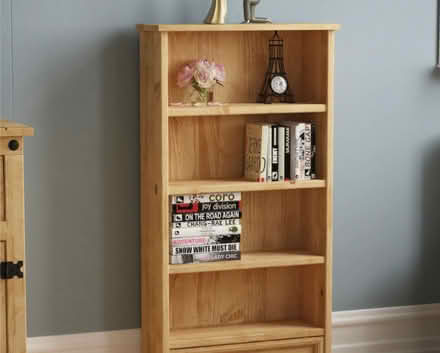 Photo of Pine / solid wood bookshelf (Heathfield Village OX5) #1