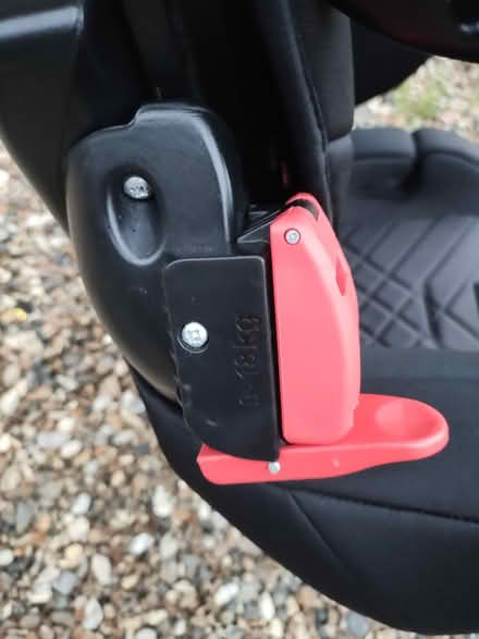 Photo of free Recaro car seat (Nr7) #4