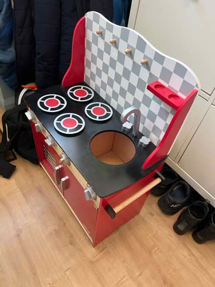 Photo of free Kitchen - Toddler’s (Tooting Broadway) #3