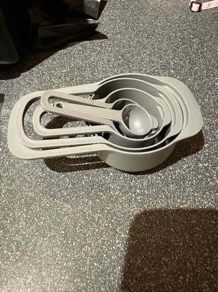 Photo of free Measuring Cups (Southfields SW18) #1