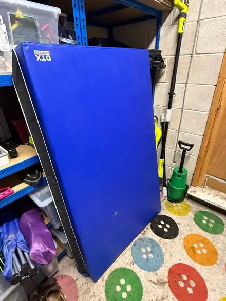 Photo of free Exercise/Crash Mat (Hove Edge HD6) #1