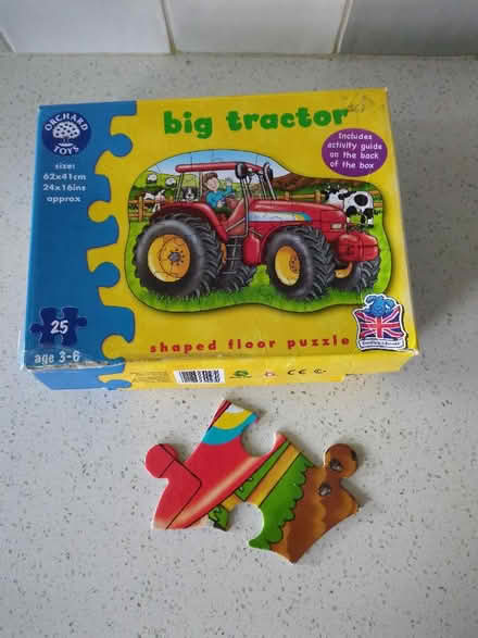 Photo of free Floor puzzle (Orgreave S13) #1