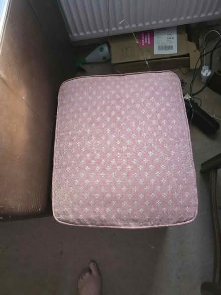 Photo of free Poufe (Hp2 4ef) #2