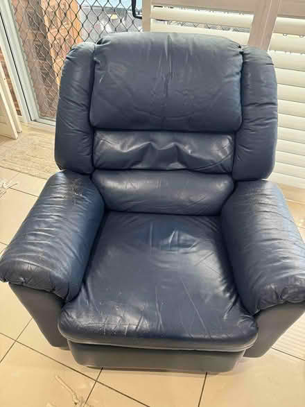 Photo of free Moran Leather Recliners 1x1 and 1x2 (Wynnum) #4