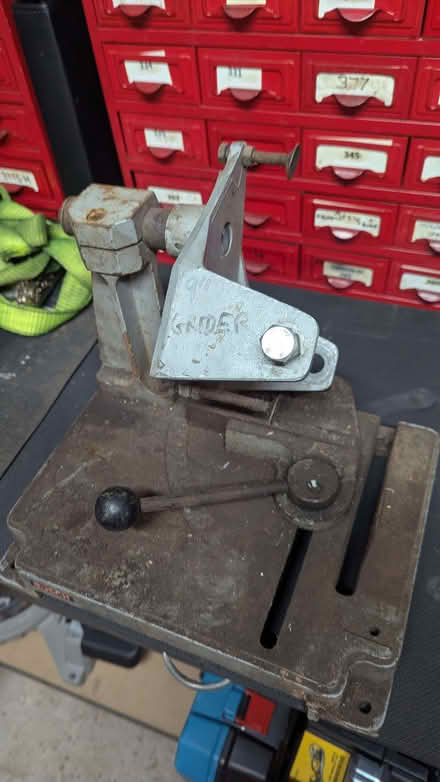 Photo of free Grinder arm tool (Malvern Link WR14) #1