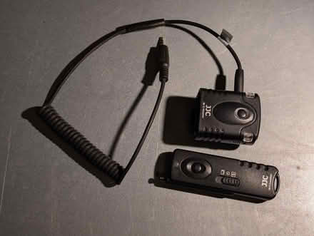 Photo of free Wireless remote shutter control for camera (Frenchay BS16) #1