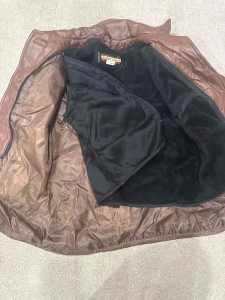 Photo of free Jacket w/zip out lining (Stuyvesant Heights) #3
