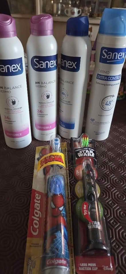 Photo of free Deodorant and toothbrushes (Horndean PO8) #1