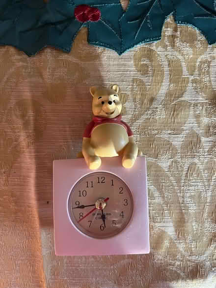 Photo of free Winnie the Pooh small alarm clock (TA18) #1