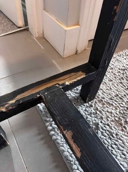 Photo of free Cute accent Table (South surrey) #1