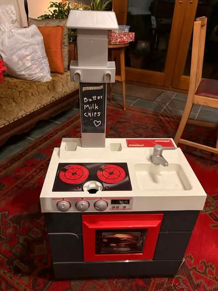 Photo of free Children’s toy oven (Murrayfield EH12) #2