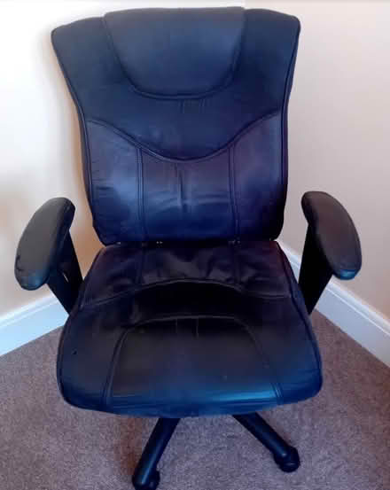 Photo of free Black Computer Chair (Parkstone BH12) #1