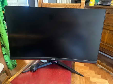Photo of free 24 inch AOC monitor (curved) (Maiden Erlegh Nature Reserve RG6) #1