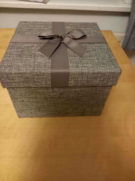 Photo of free Gift box with ribbon. (Hughenden Valley HP13) #1