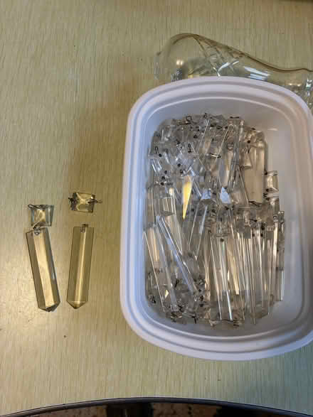 Photo of free crystals from light fixture (Washington Heights) #1