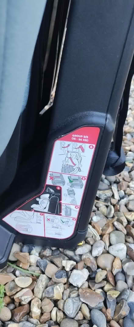 Photo of free Go Safe isofix car seat (Nr7) #4