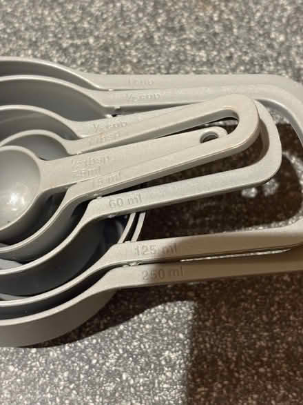 Photo of free Measuring Cups (Southfields SW18) #2