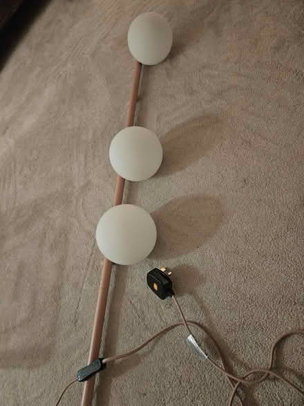 Photo of free Wall mounted light with 3 bulbs (AL1) #1