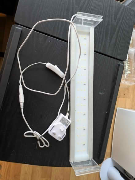 Photo of free LED aquarium light 1 - drawbacks (Cheltenham GL51) #1
