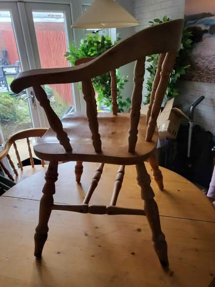 Photo of free Extendable Dinning Table and chairs (Rubery B45) #3