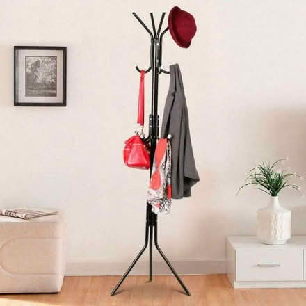 Photo of Clothes Stand (Earley RG6) #1
