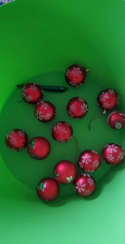 Photo of free Ornaments (Findlay Creek) #2