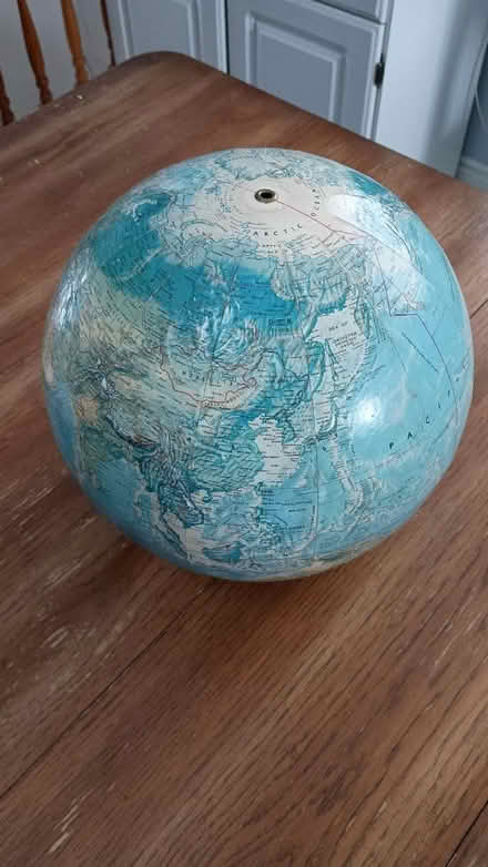 Photo of free Old globe (Acton) #1