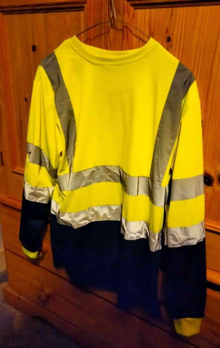 Photo of free Kapton Work wear Hi-Viz long sleeve top (Woodford IG8) #1