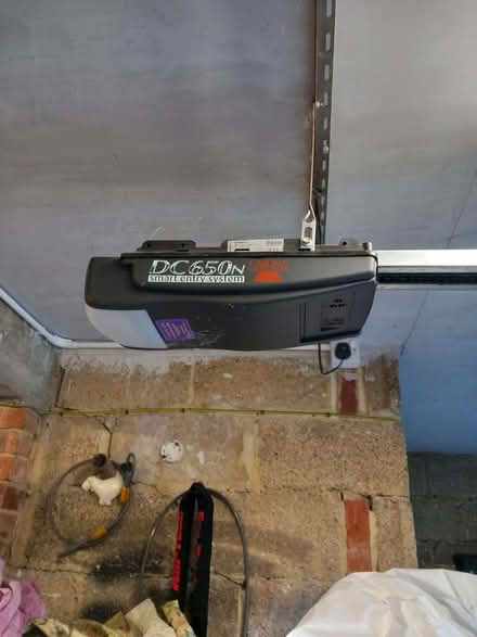 Photo of free garage door- electric (Bevendean BN2) #1