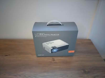 Photo of free Apeman LC350 digital projector (Sale M33) #2