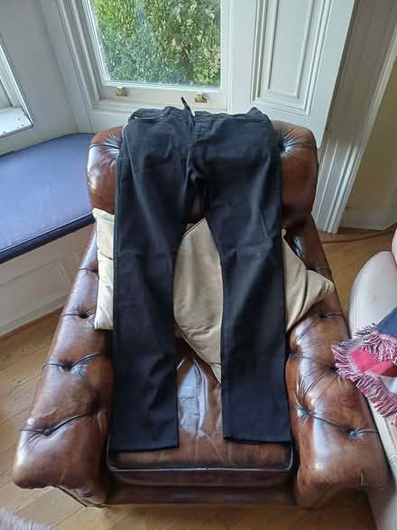 Photo of free jeans (Sun In The Sands Roundabout SE3) #1