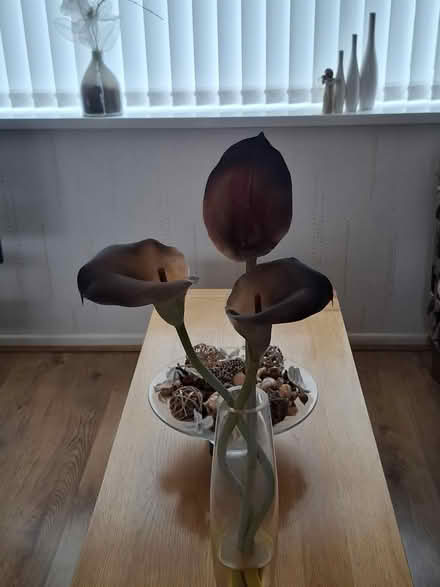 Photo of free Flower arrangements (CH49) #2