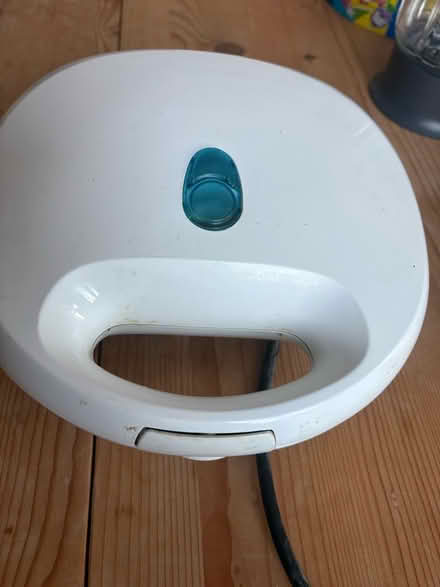 Photo of free Toasted sandwich maker (Bents Green S11) #1