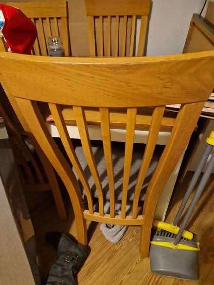 Photo of free Table and chairs (North Watford WD24) #2