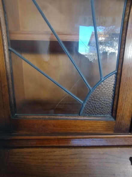 Photo of free Art deco style wooden dresser bureau (Leigh Beck SS8) #3