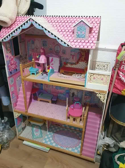 Photo of free Large doll house (Shettleston G32) #1