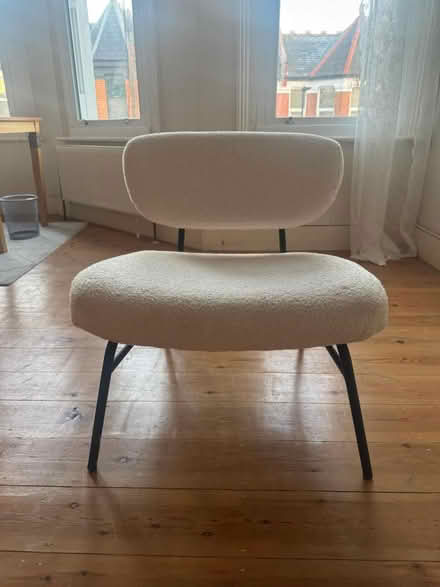 Photo of free Wayfair chair in good condition (Seymour road N80) #1