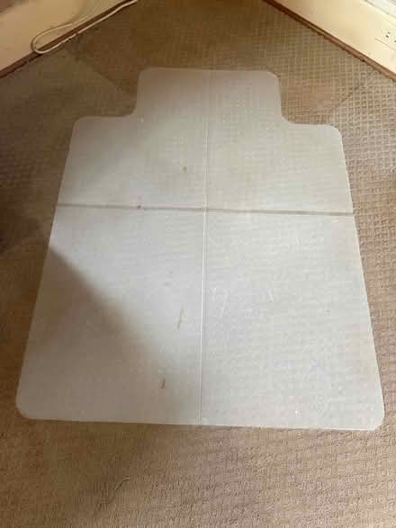 Photo of free Computer Chair Mat (Ludlow ky) #1