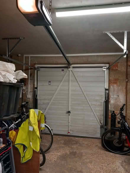 Photo of free garage door- electric (Bevendean BN2) #2
