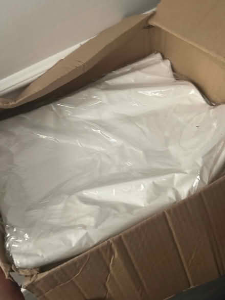 Photo of free A box of plastic aprons (LU2 7TQ) #1