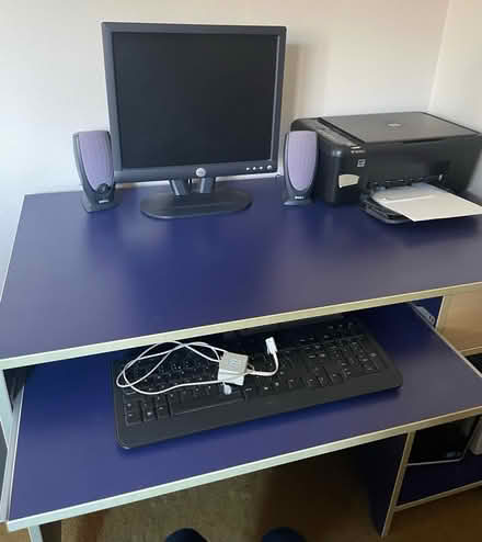 Photo of free Computer, printer & desk (Epsom KT18) #1