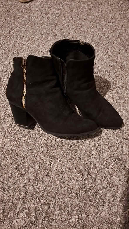 Photo of free 2 M&S Court shoes 1 ankle boot all size 4 (Bearwood B66) #1
