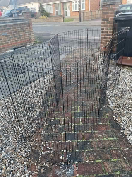 Photo of free Dog pen (SS15) #2