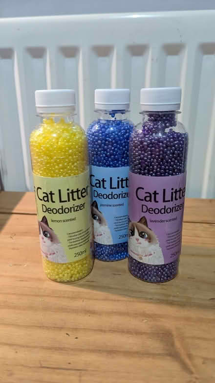 Photo of free Cat litter deodorisers (Malvern Link WR14) #1