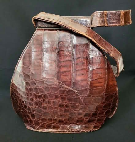 Photo of free Alligator Handbag (needs new strap) (Crescent Park) #3