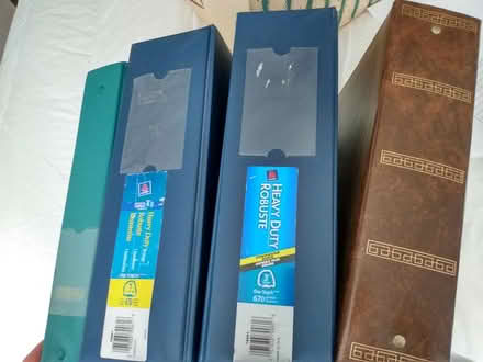 Photo of free Large three ring binders (South Keys) #1