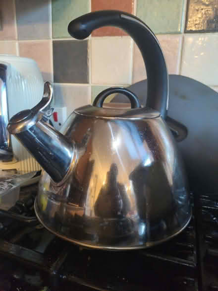 Photo of free Silver kettle (Bradwell Common MK13) #1