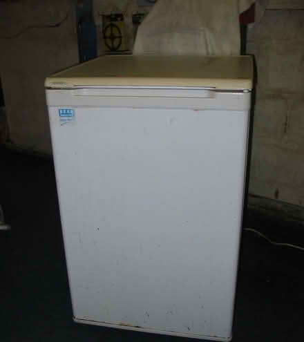Photo of free Fridge (Bourton on the Water GL54) #1