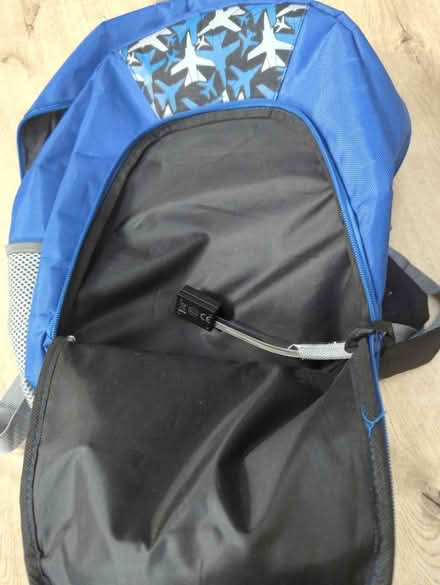 Photo of free Clarks children's ruck sack (Kempshott RG22) #2
