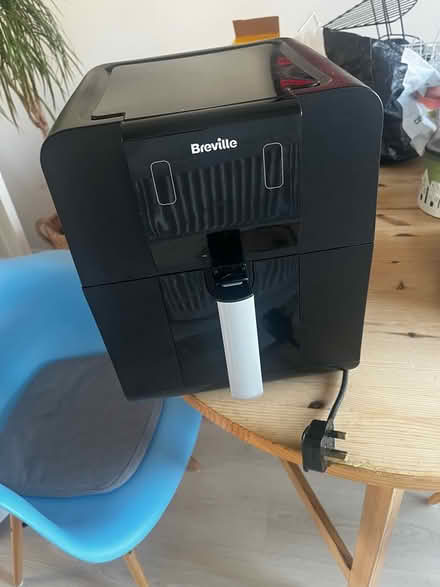 Photo of free Breville Airfryer (Breaston DE72) #1
